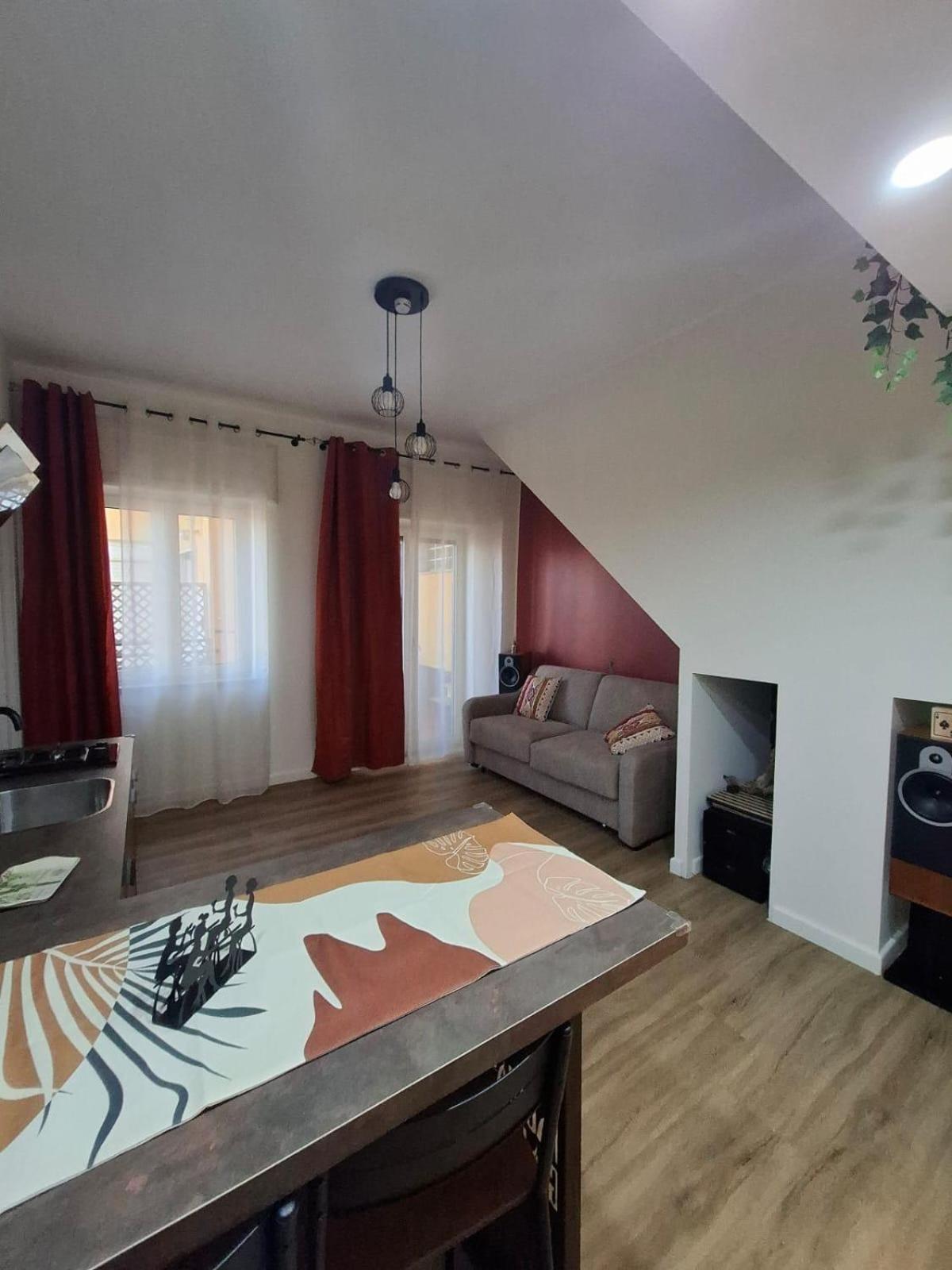 Faccia Gialla Napoli Casa Vacanze Exterior photo
